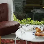 Les De Catherine, La Si Calme Nancy