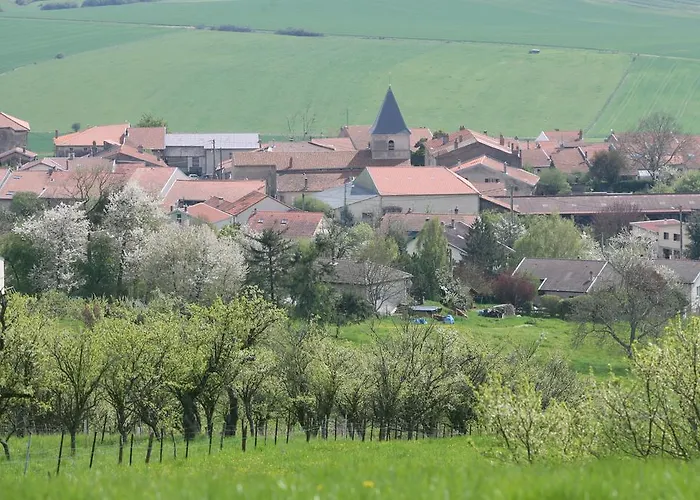 Apartment Les De Catherine, La Si Calme Nancy